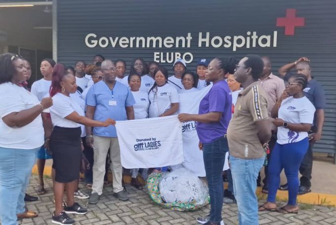 ELUBO GIFF LADIES DONATE TO HOSPITAL